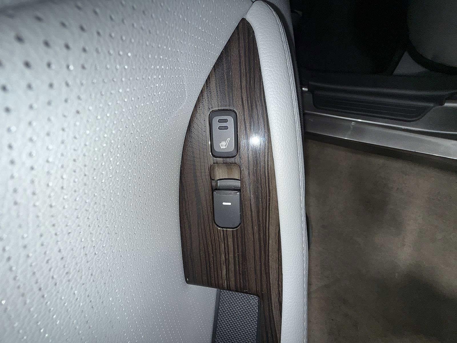 Thumbnail: 2015 Kia Optima - 31