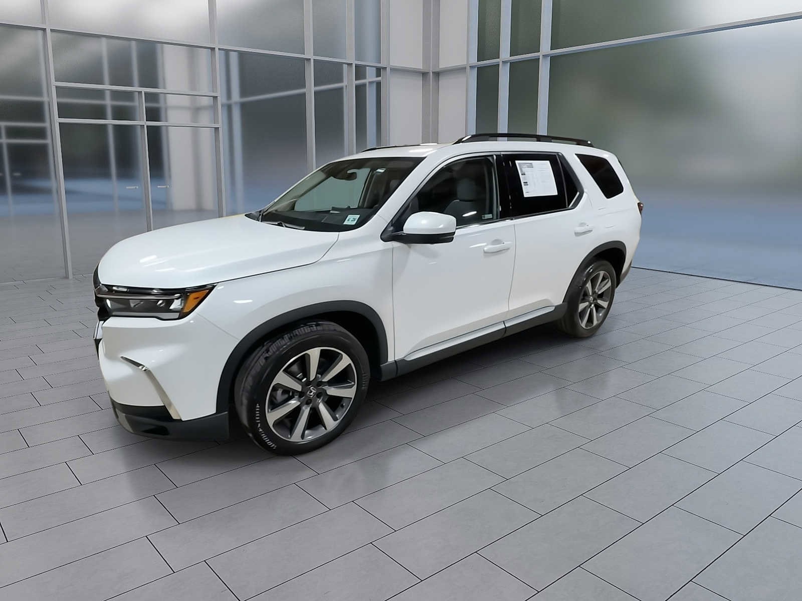 Thumbnail: 2023 Honda Pilot - 4