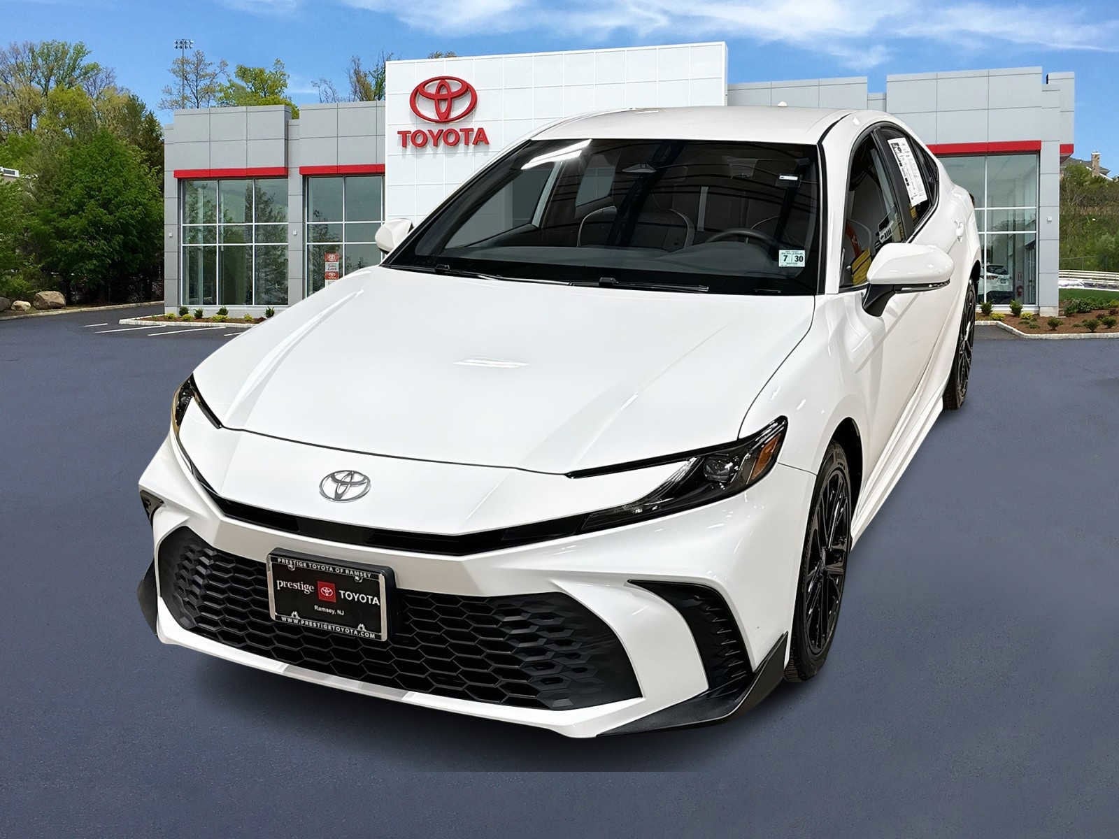 Thumbnail: 2025 Toyota Camry - 1
