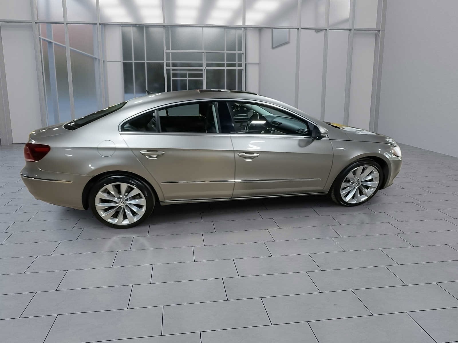 Thumbnail: 2013 Volkswagen CC - 9