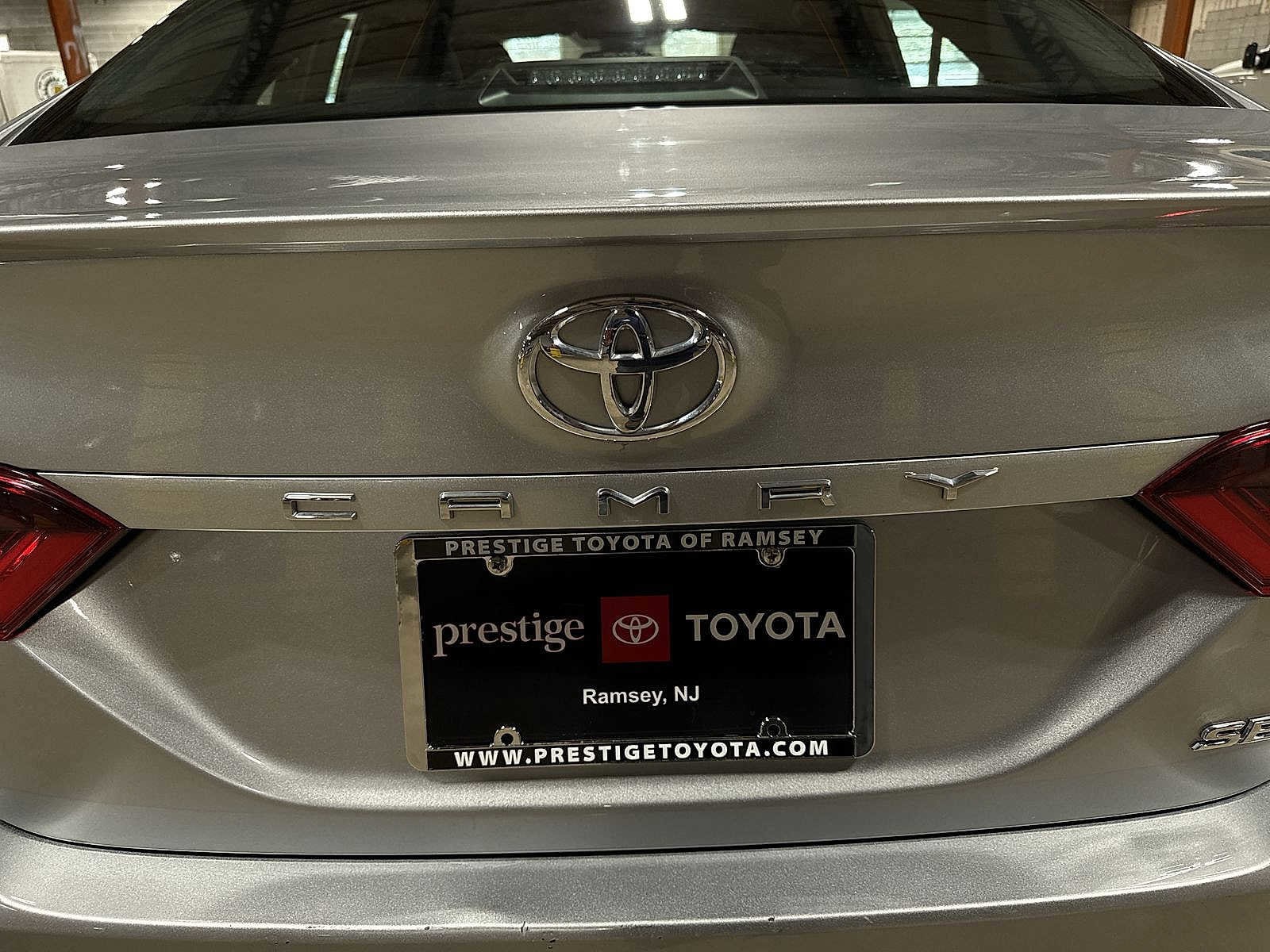 Thumbnail: 2023 Toyota Camry - 25