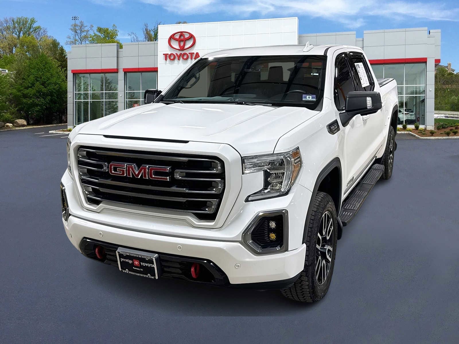 Thumbnail: 2019 GMC Sierra 1500 - 1