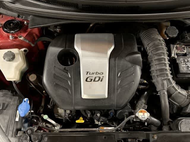 Thumbnail: 2013 Hyundai Veloster - 11