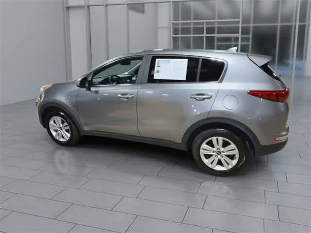 Thumbnail: 2017 Kia Sportage - 6