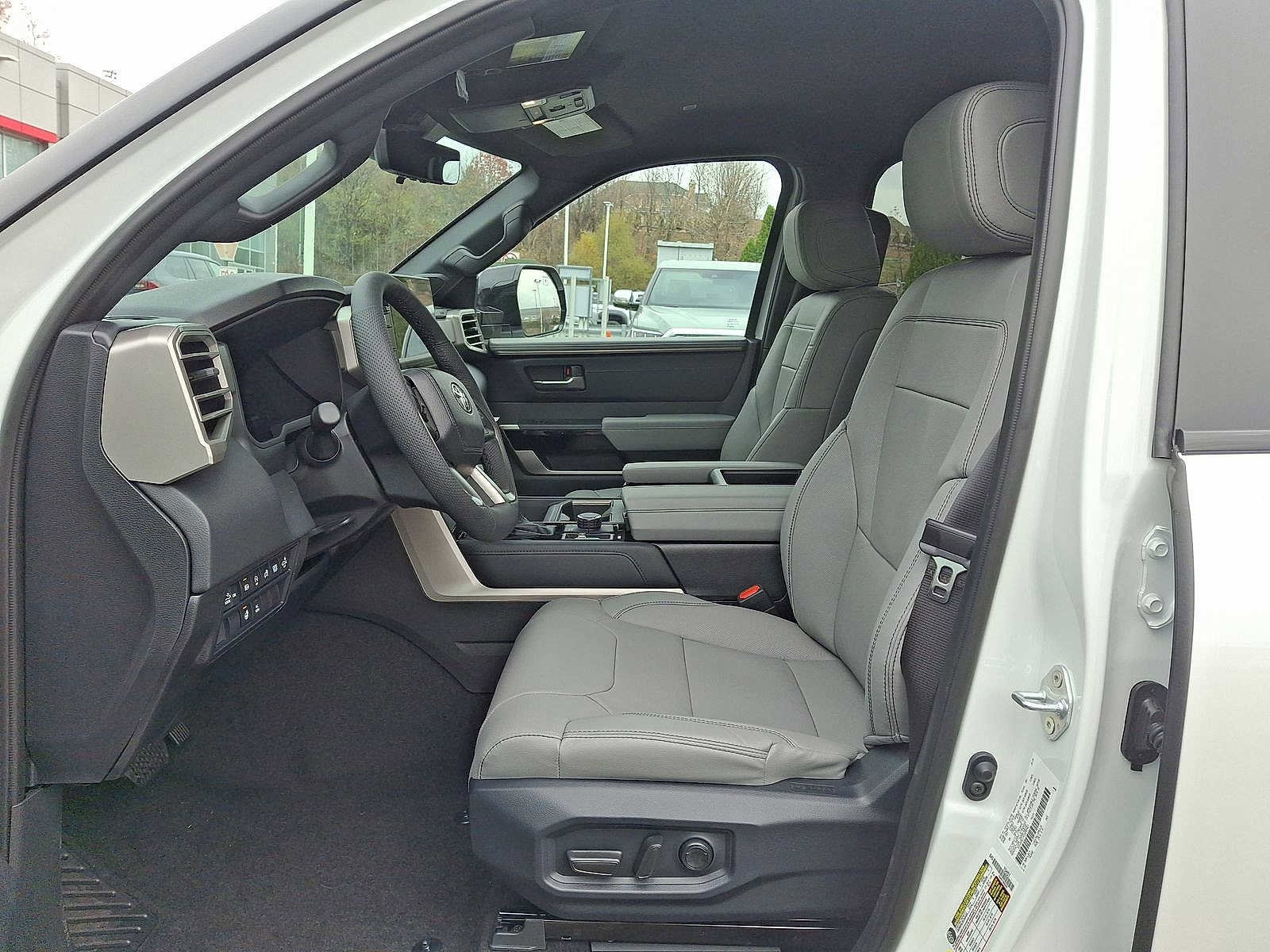 Thumbnail: 2026 Toyota Tundra - 14