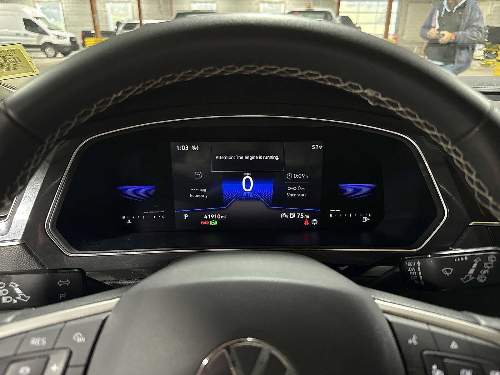 Thumbnail: 2022 Volkswagen Tiguan - 34