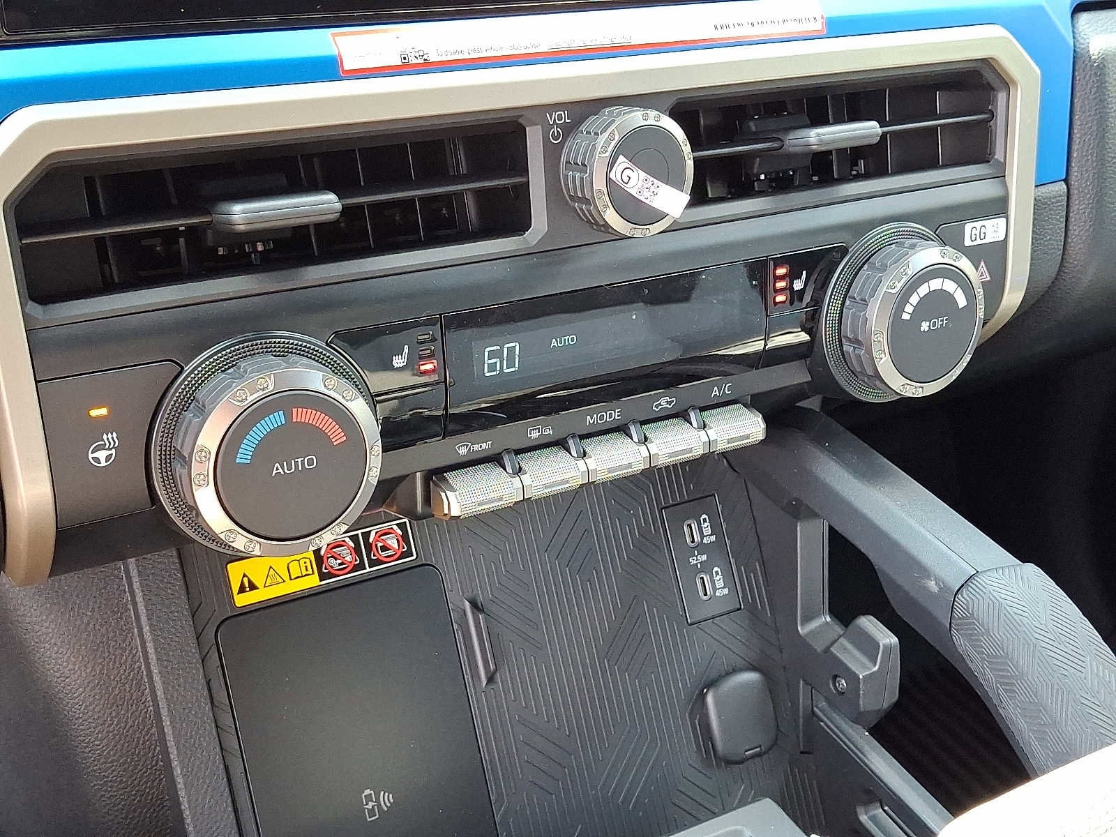 Thumbnail: 2025 Toyota Tacoma - 10