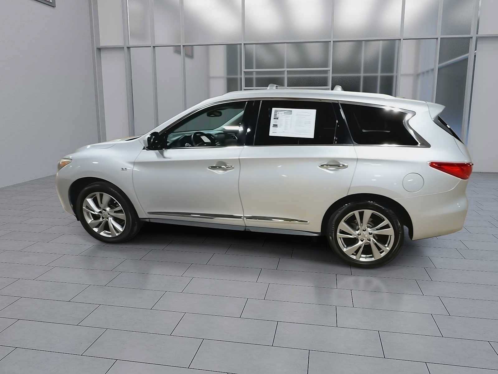 Thumbnail: 2015 INFINITI QX60 - 6