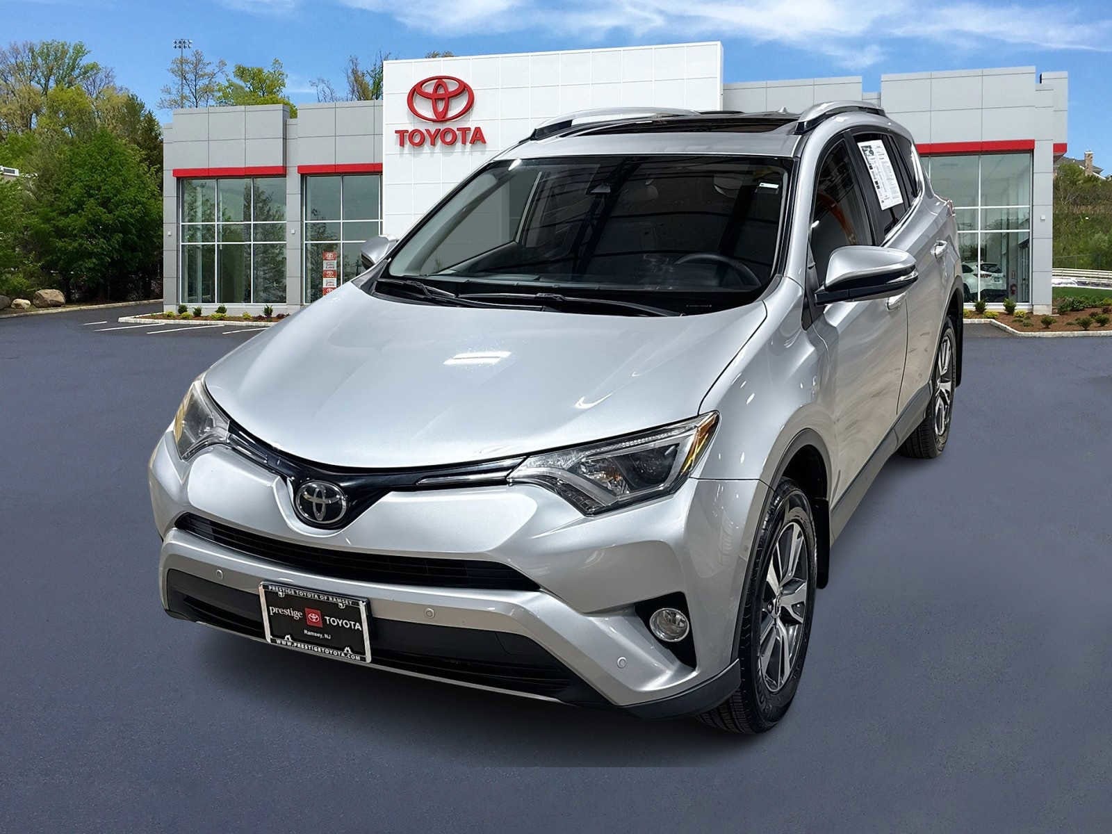 2018 Toyota RAV4 XLE