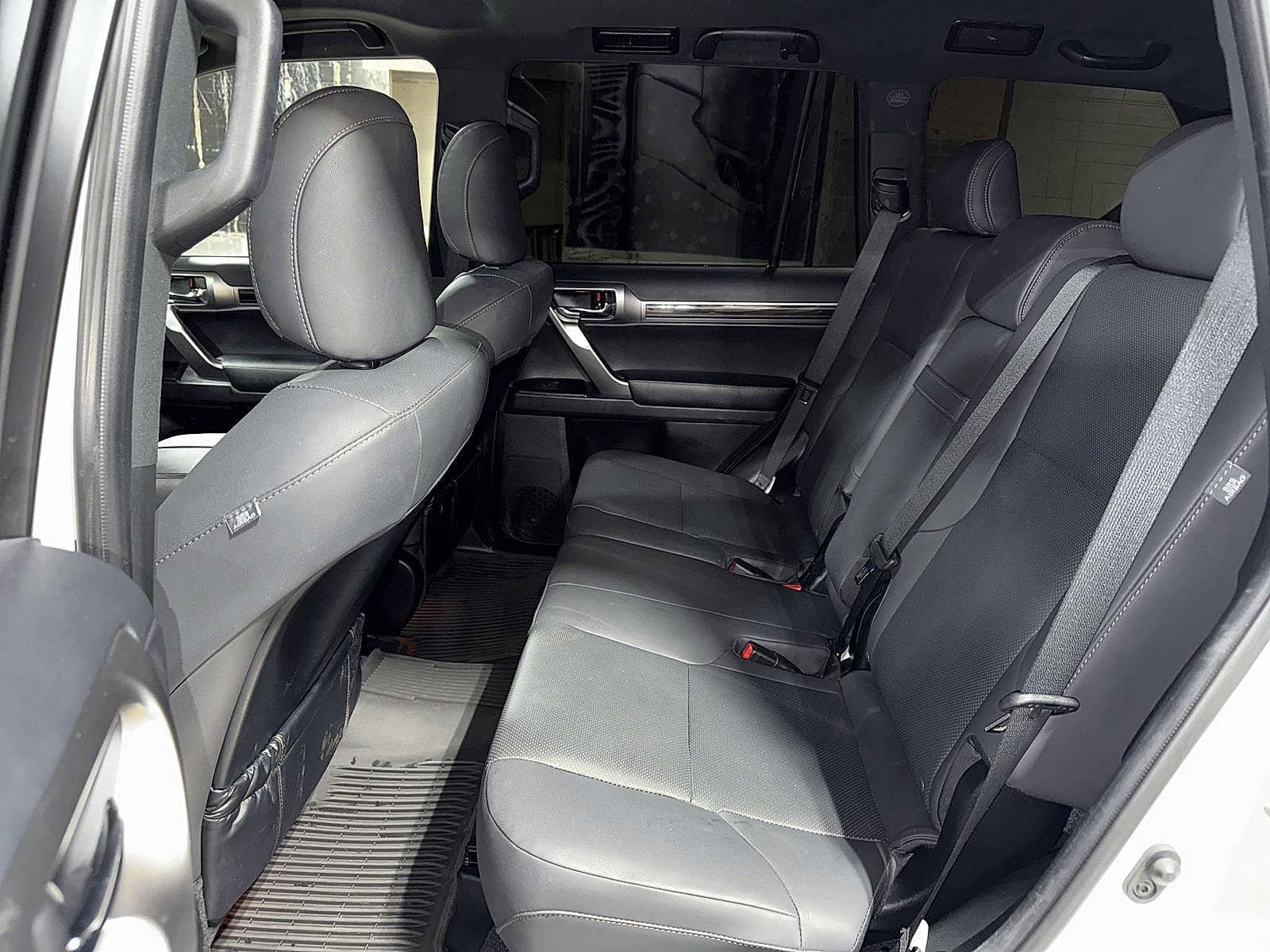 Thumbnail: 2023 Lexus GX - 17