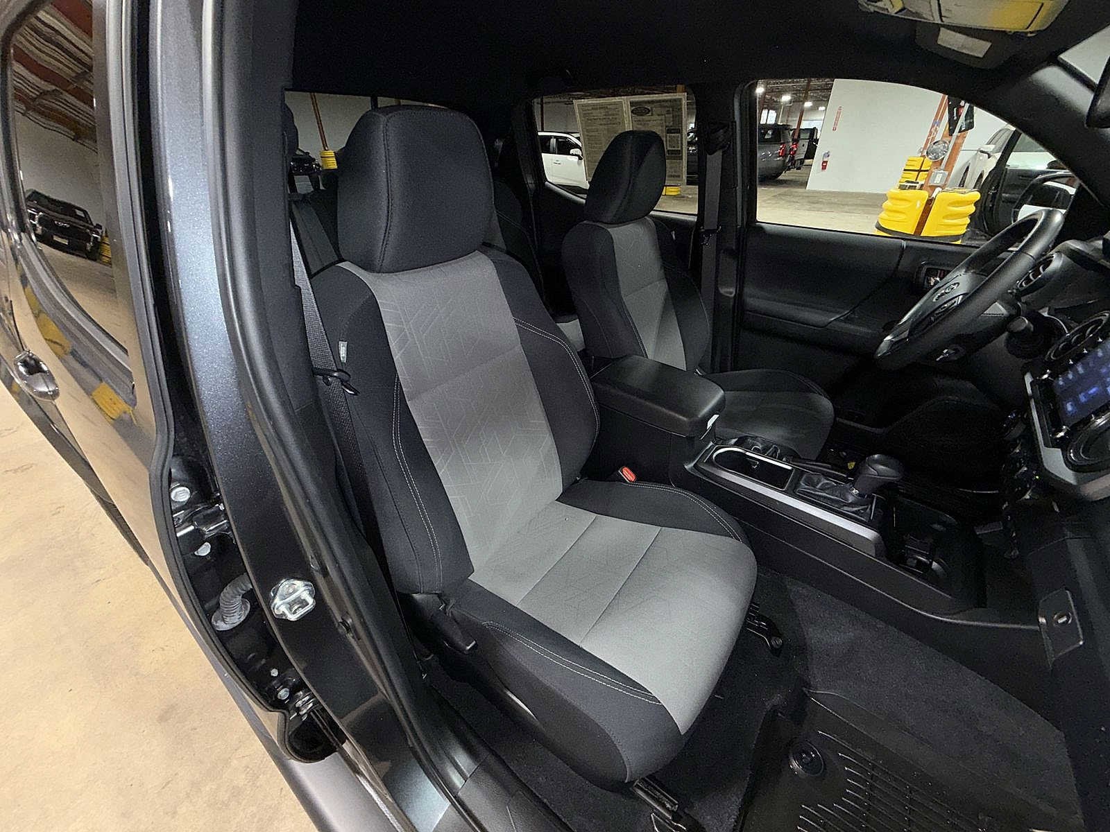 Thumbnail: 2023 Toyota Tacoma - 16