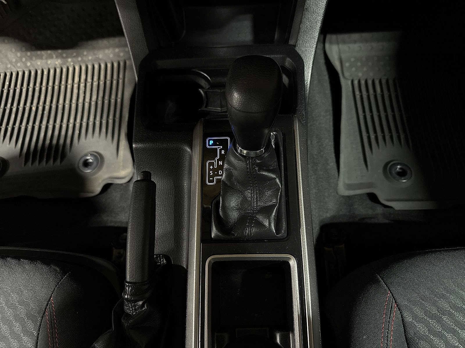 Thumbnail: 2020 Toyota Tacoma - 32