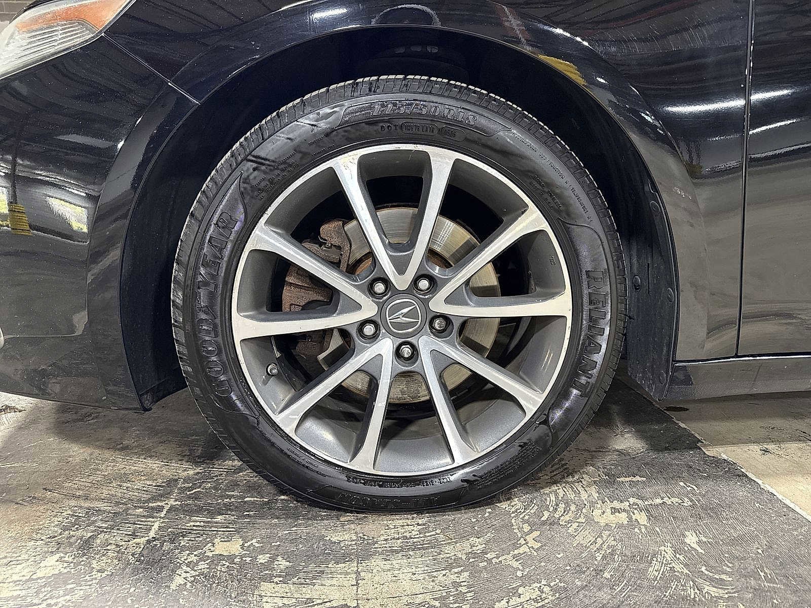 Thumbnail: 2016 Acura TLX - 10