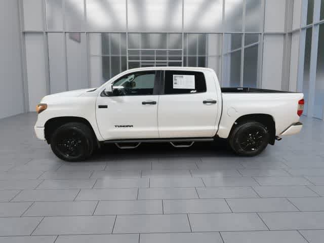 Thumbnail: 2016 Toyota Tundra - 5