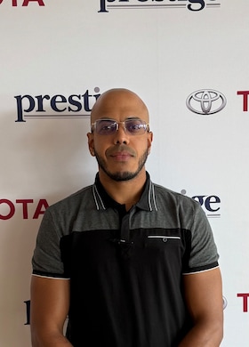 Staff member Robert Rogue from ID_b2b587bab1fc