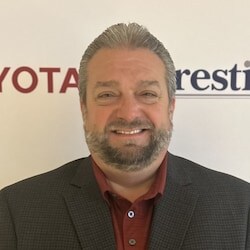 Staff member Bruce Laga from ID_a173524c5ebe