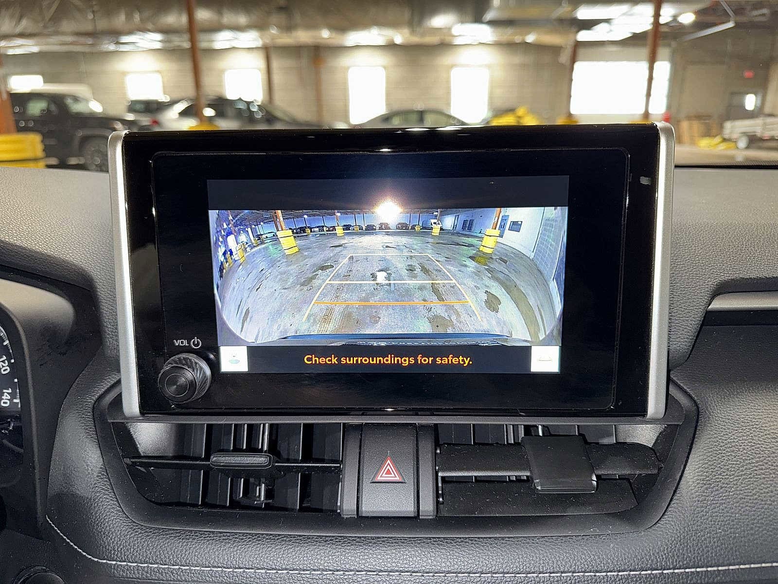 Thumbnail: 2025 Toyota RAV4 - 24