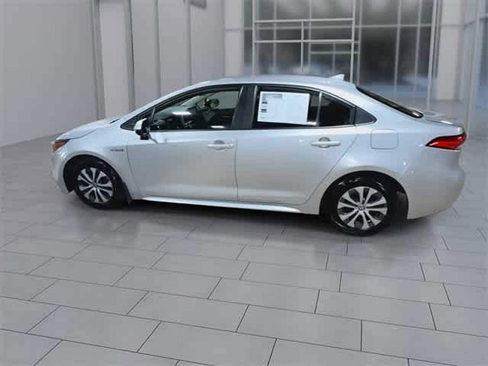 Thumbnail: 2021 Toyota Corolla - 11