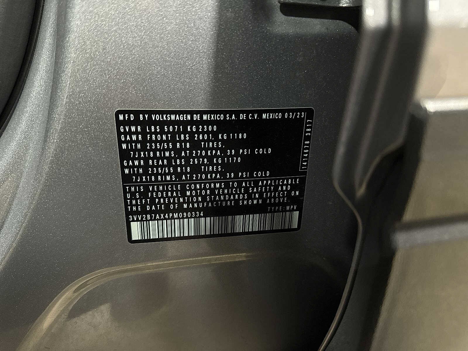 Thumbnail: 2023 Volkswagen Tiguan - 13