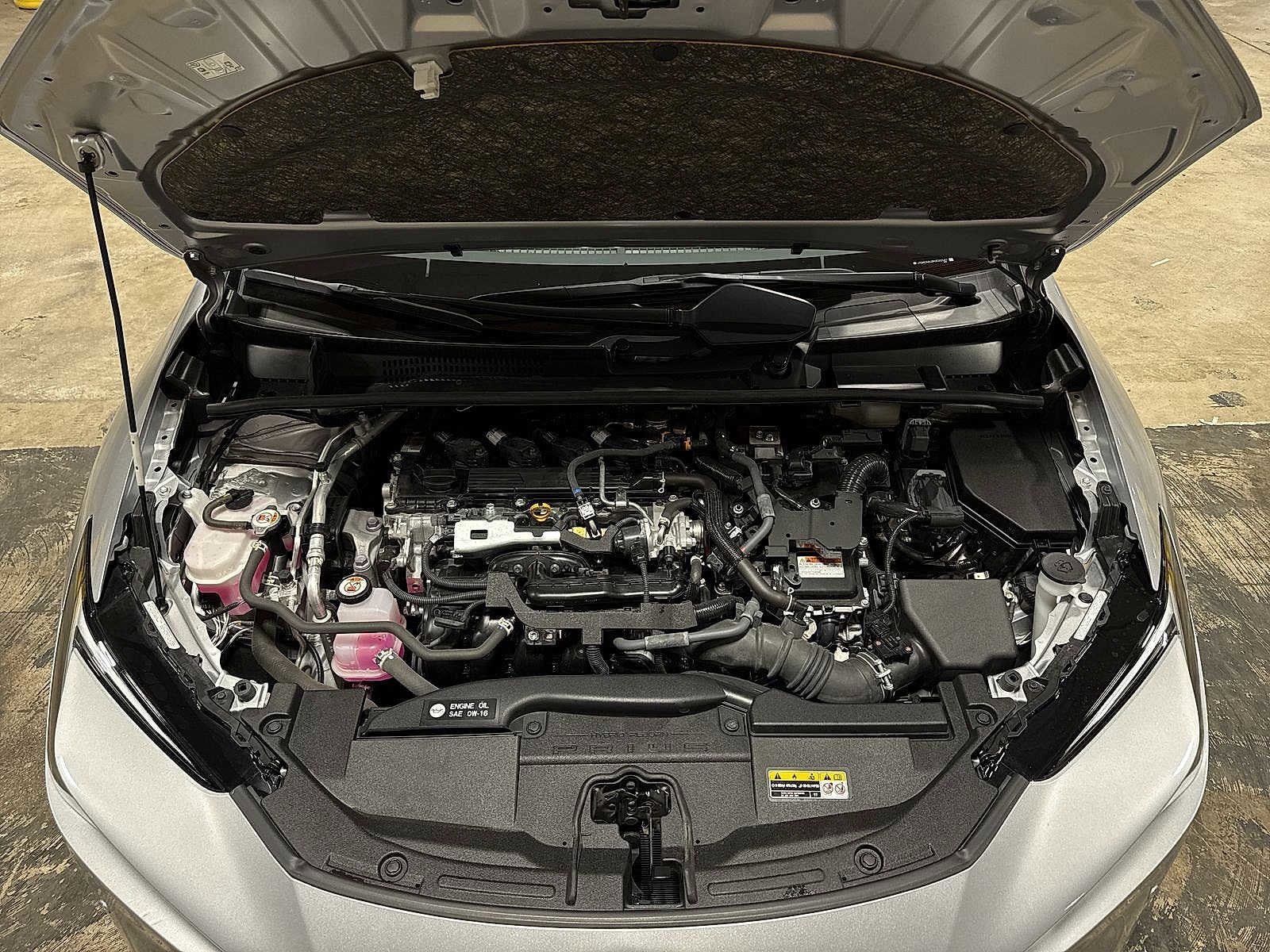 Thumbnail: 2024 Toyota Prius - 12