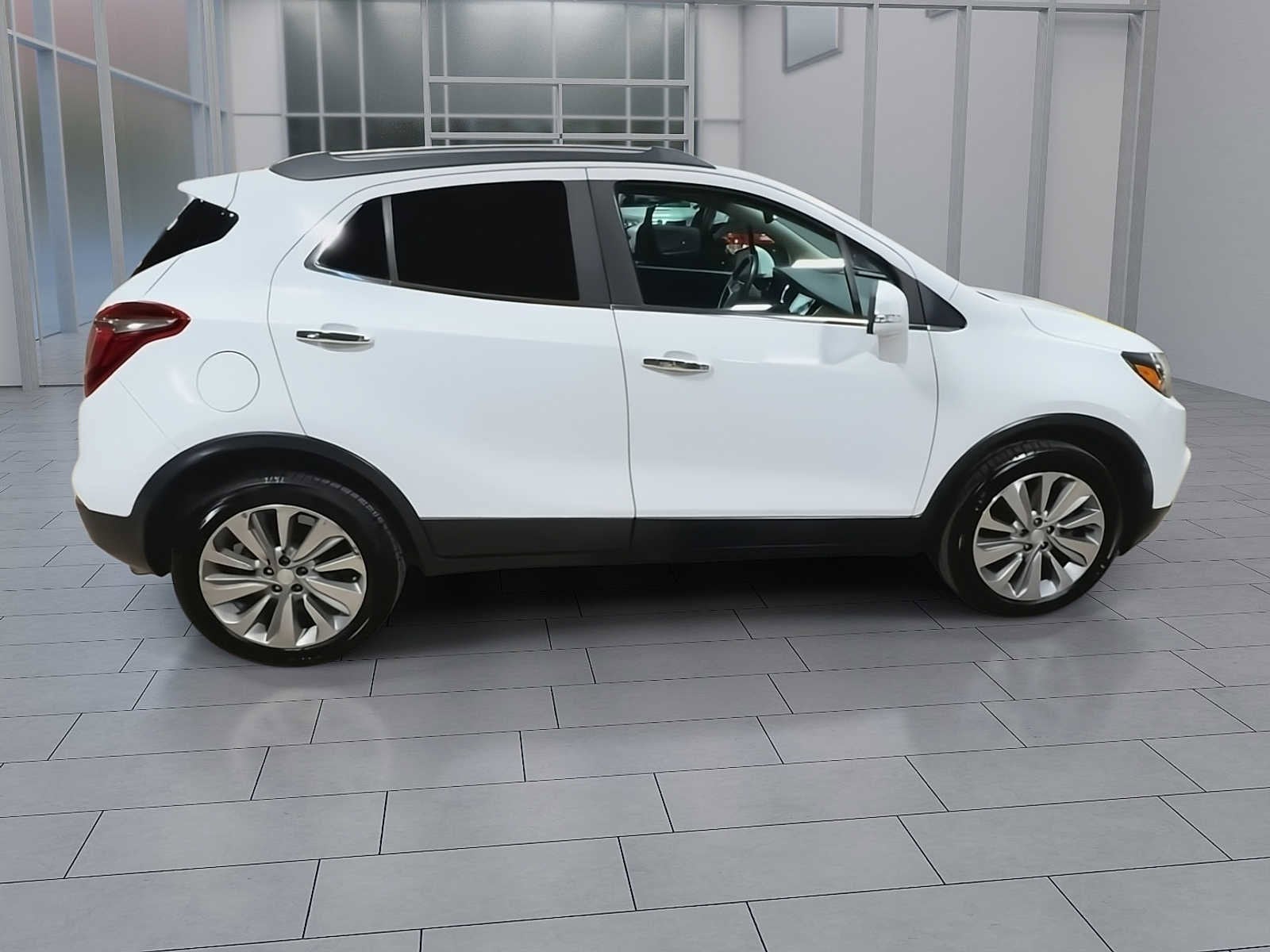 Thumbnail: 2018 Buick Encore - 9