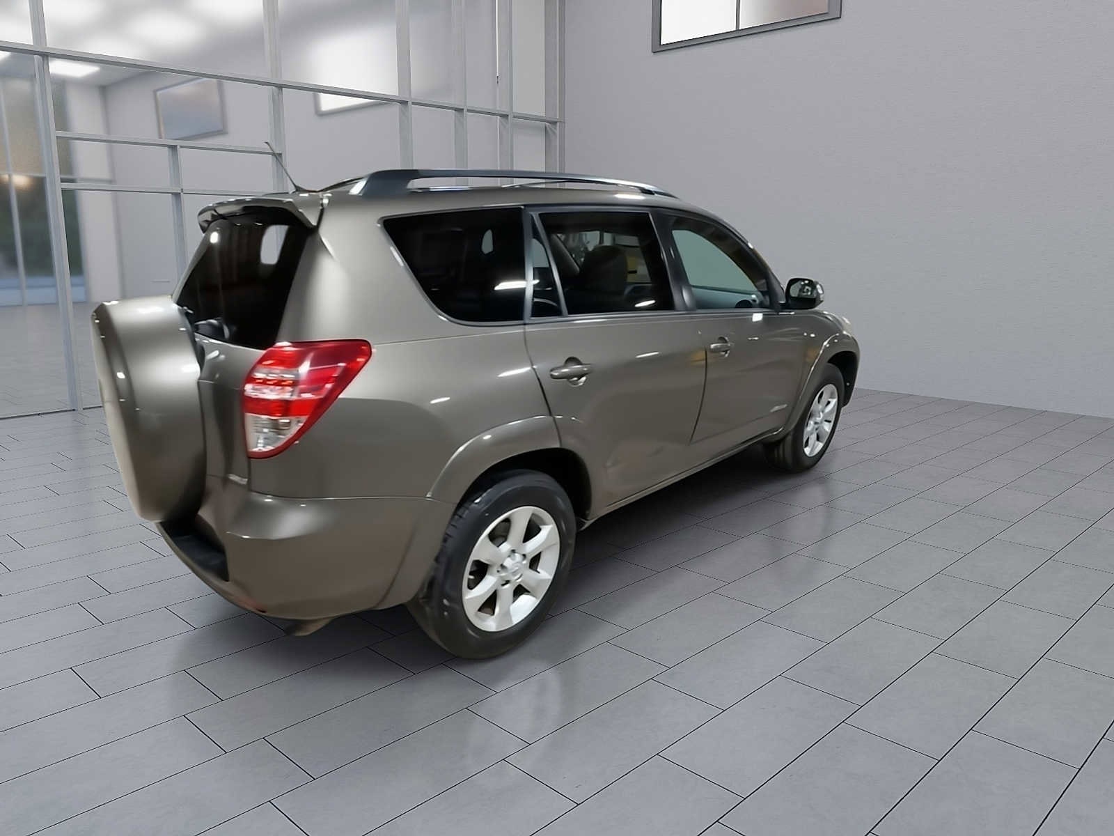 Thumbnail: 2009 Toyota RAV4 - 8