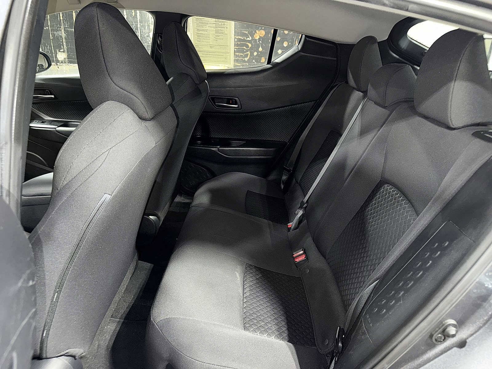 Thumbnail: 2021 Toyota C-HR - 17