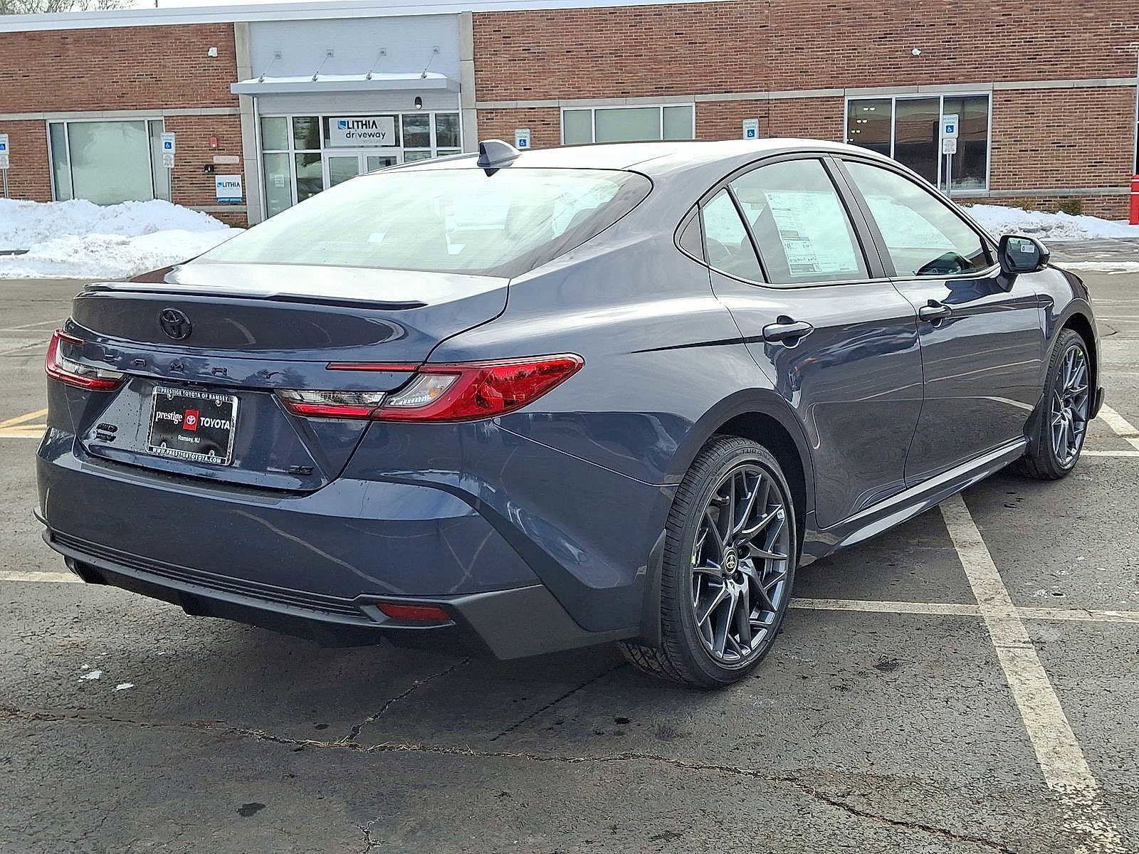 Thumbnail: 2026 Toyota Camry - 12