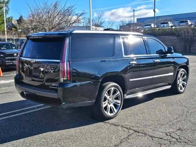 Thumbnail: 2017 Cadillac Escalade - 4