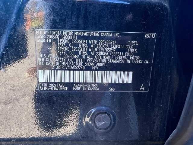 Thumbnail: 2013 Toyota RAV4 - 9