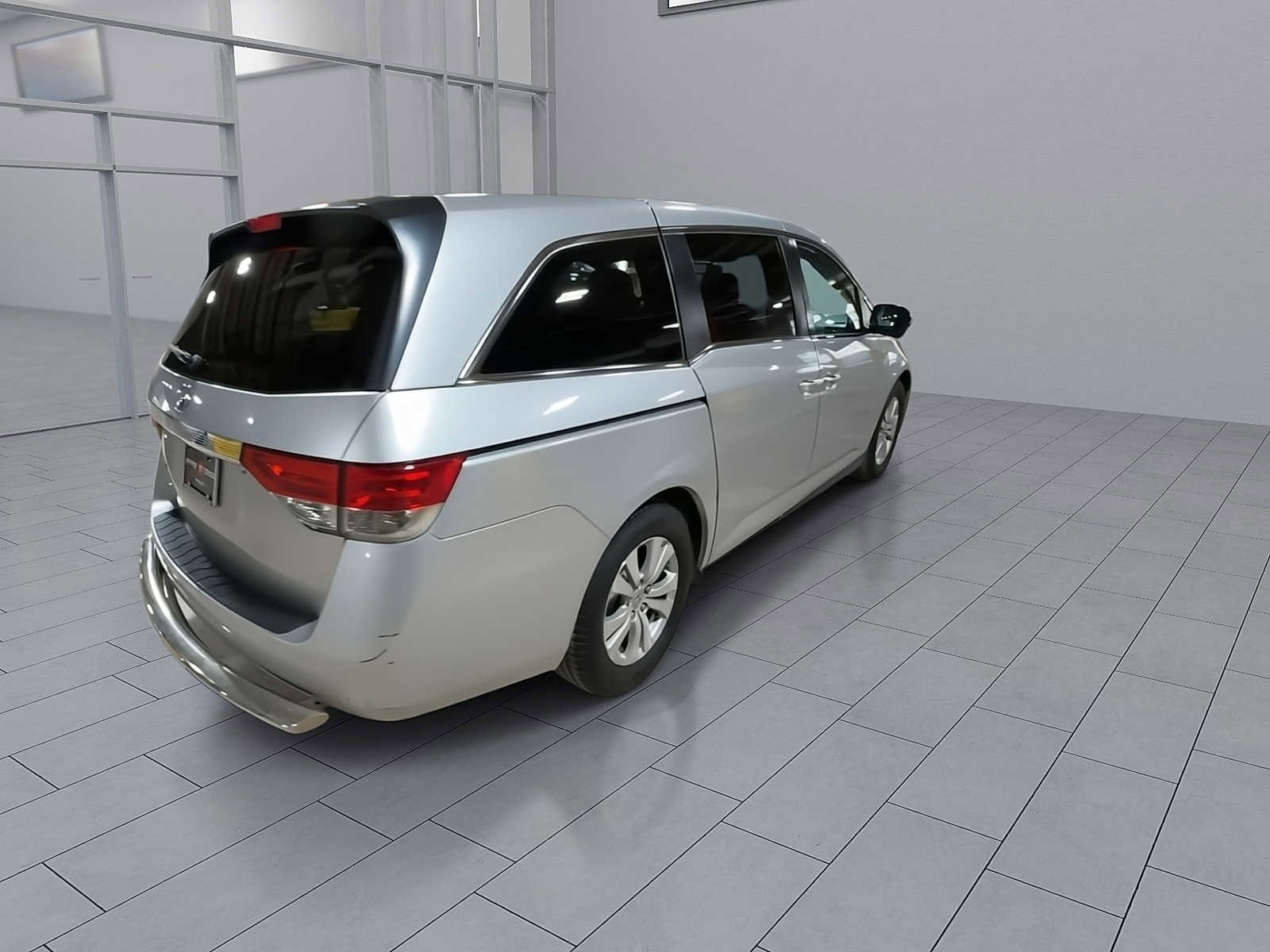 Thumbnail: 2015 Honda Odyssey - 8