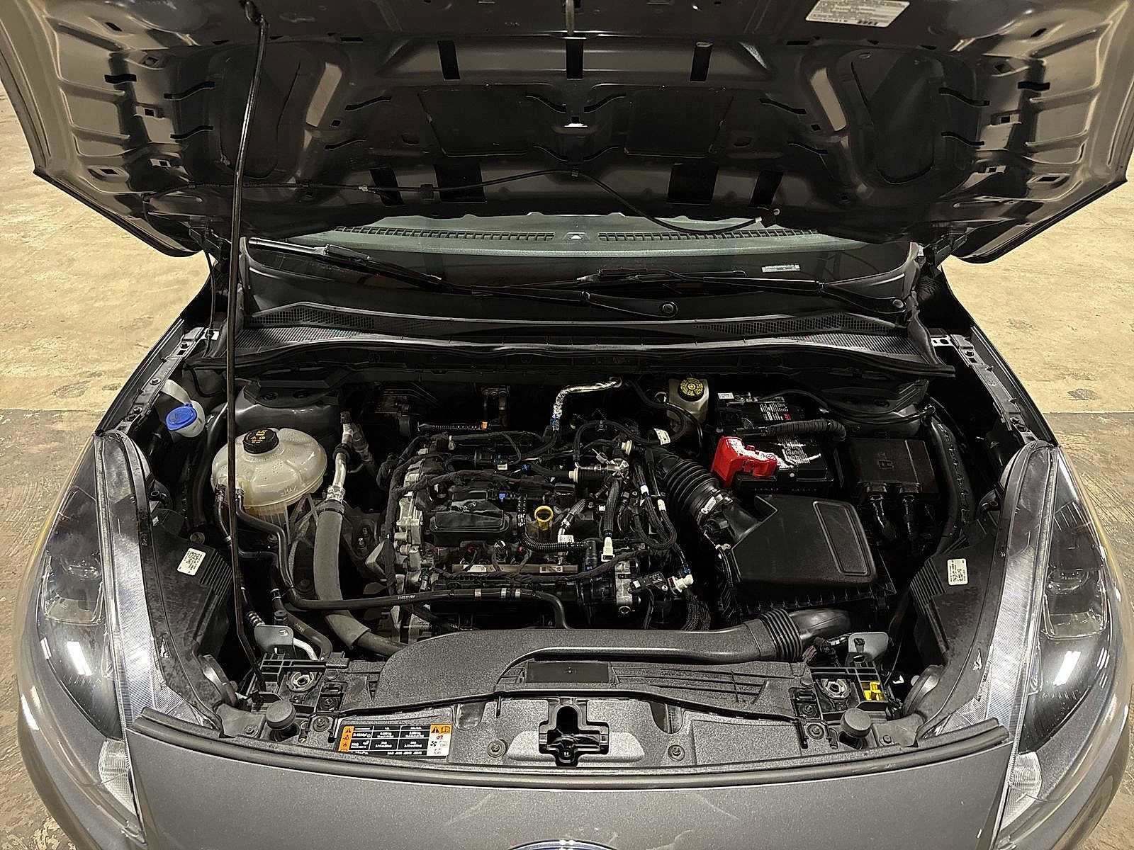 Thumbnail: 2022 Ford Escape - 12