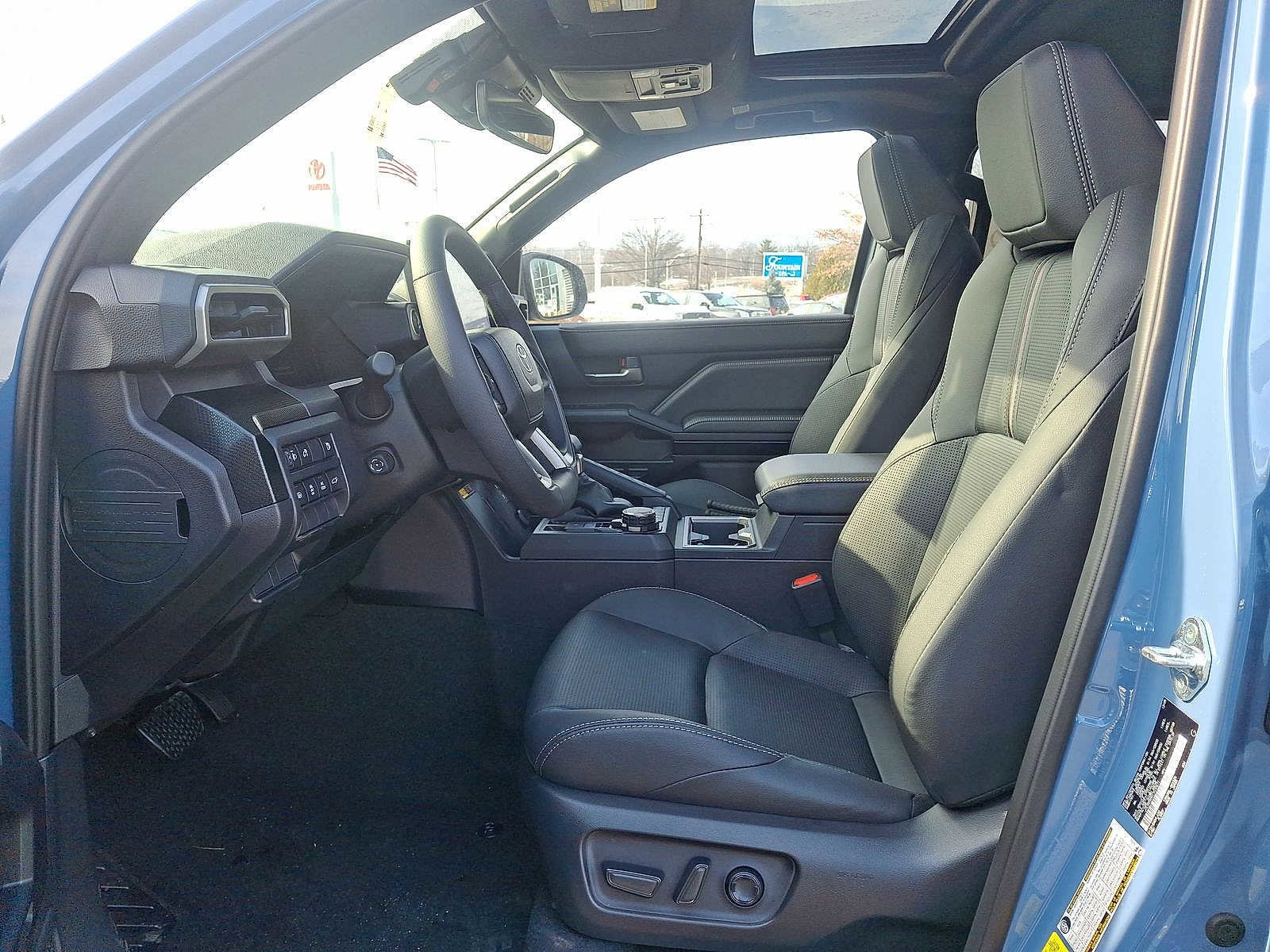 Thumbnail: 2026 Toyota 4Runner - 14