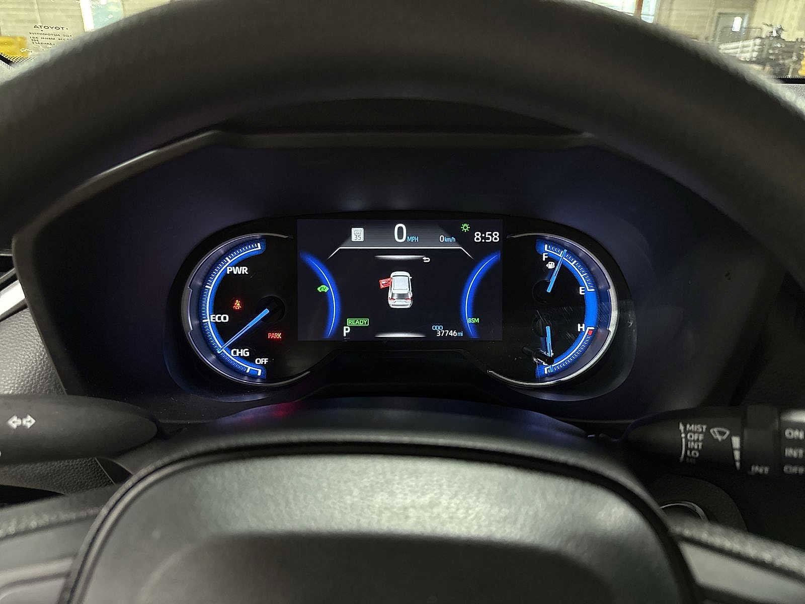 Thumbnail: 2023 Toyota RAV4 - 33