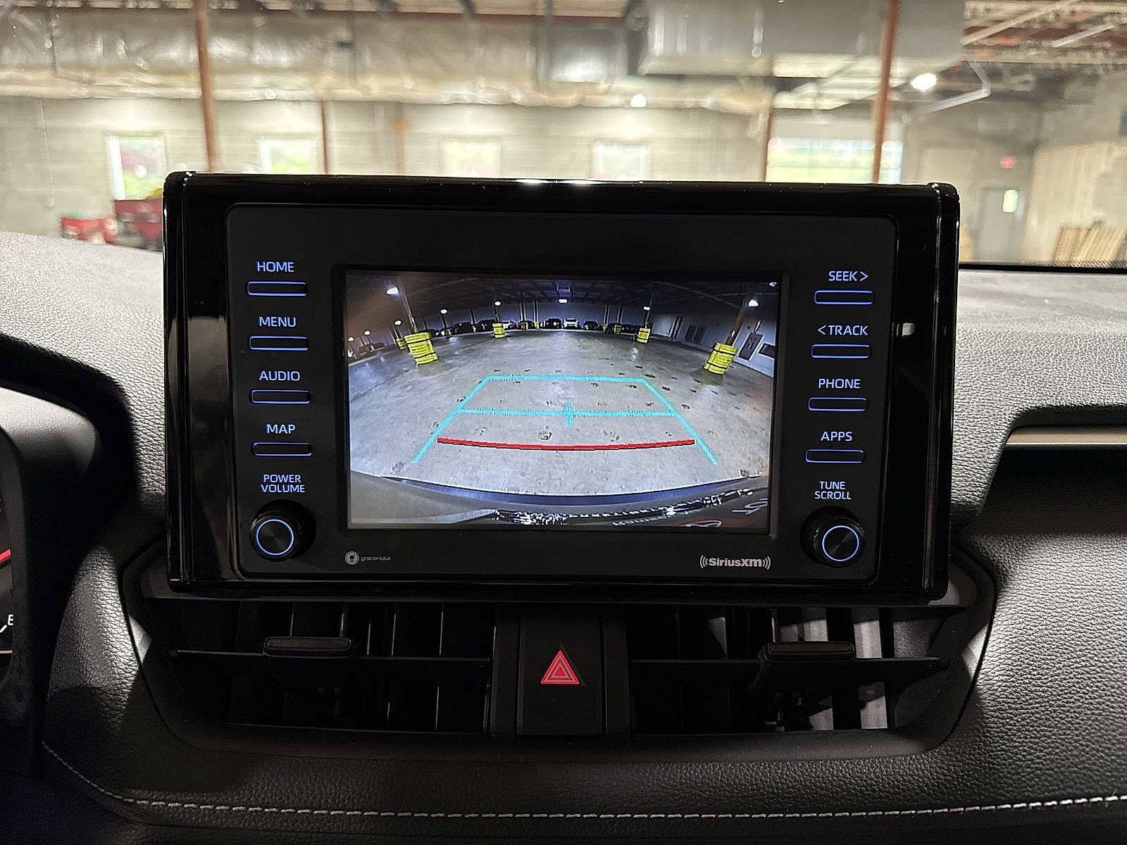 Thumbnail: 2022 Toyota RAV4 - 23