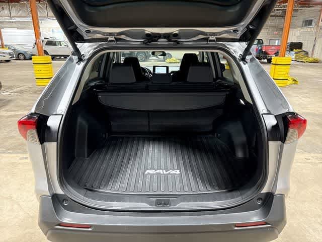 Thumbnail: 2025 Toyota RAV4 - 21