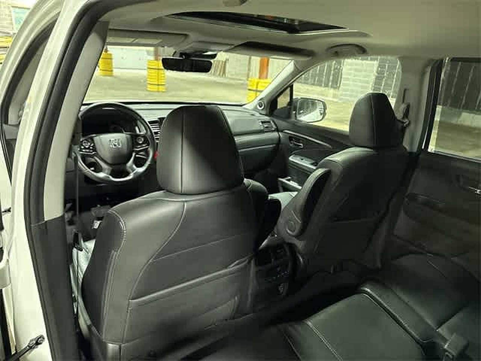 Thumbnail: 2022 Honda Pilot - 42