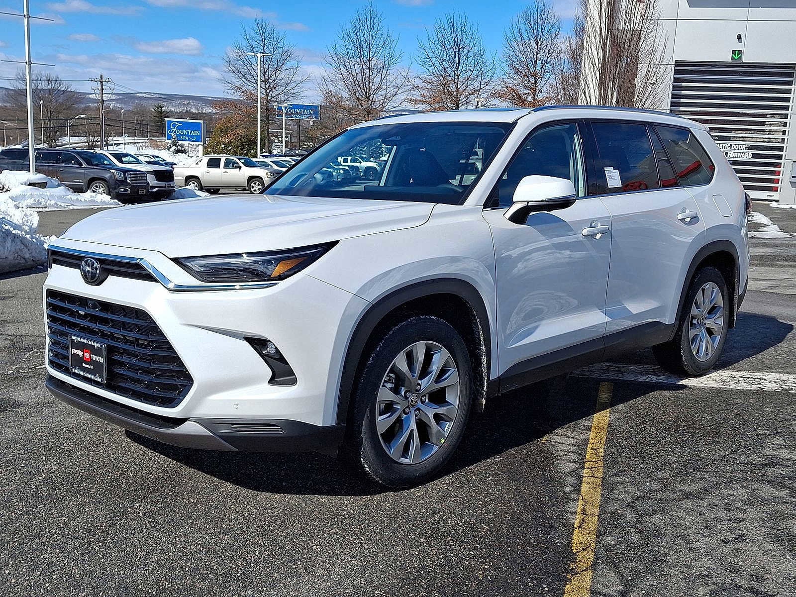 Thumbnail: 2026 Toyota Grand Highlander - 10