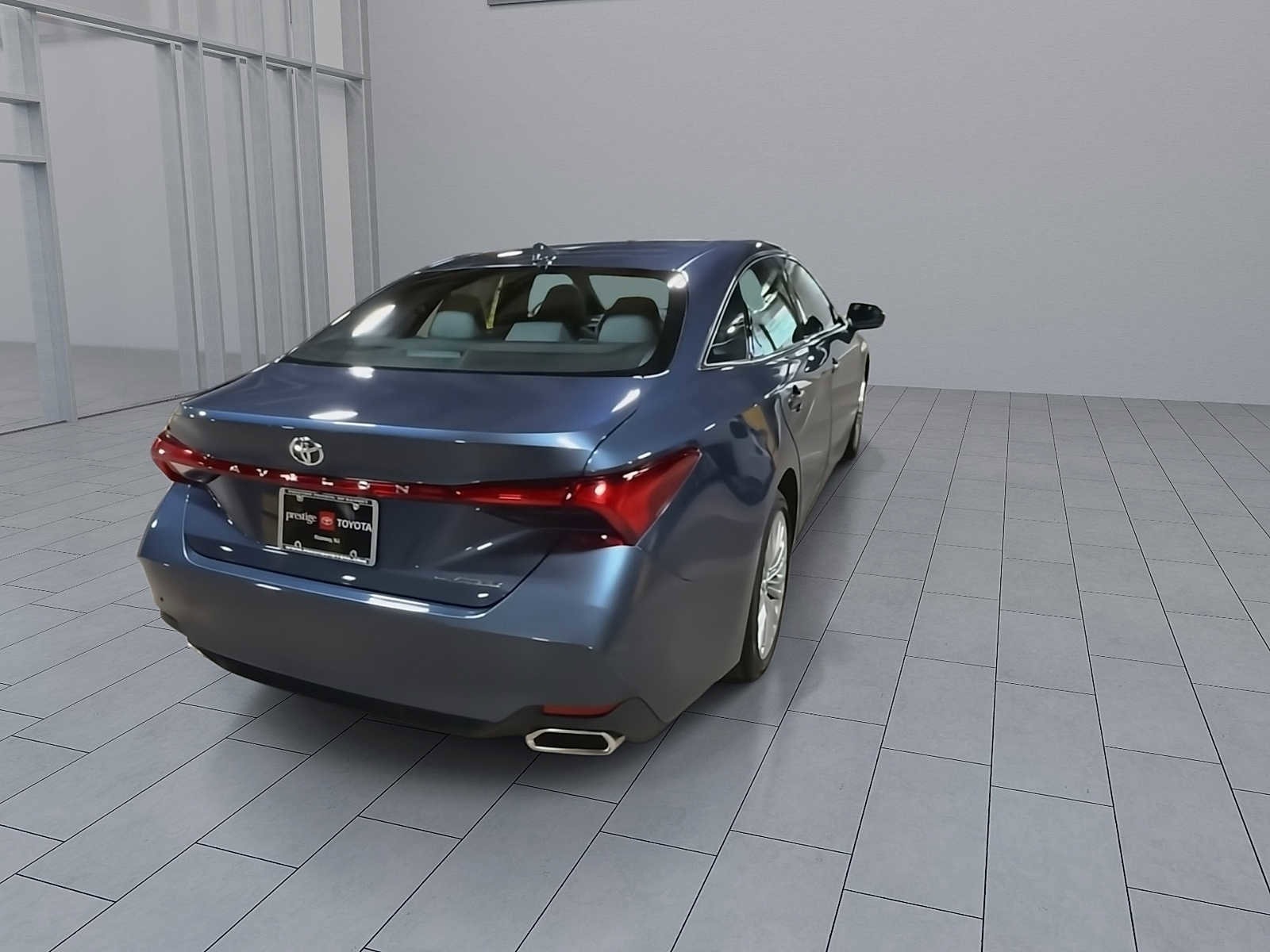 Thumbnail: 2020 Toyota Avalon - 8