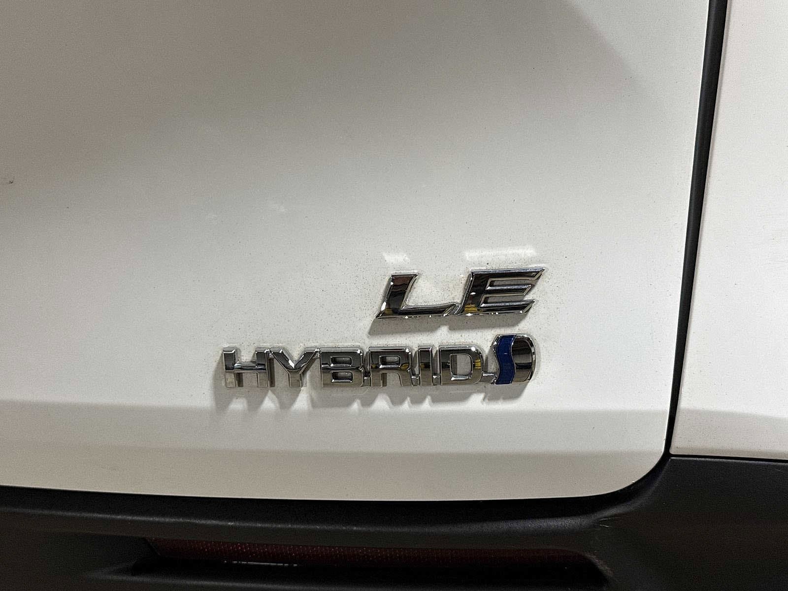 Thumbnail: 2021 Toyota Sienna - 27