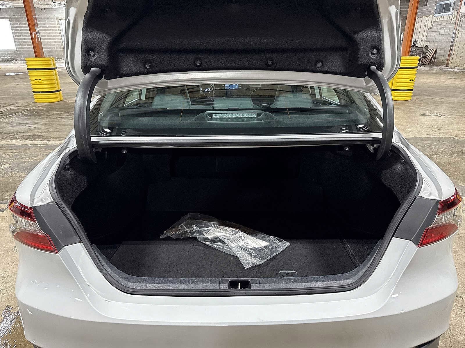 Thumbnail: 2024 Toyota Camry - 11