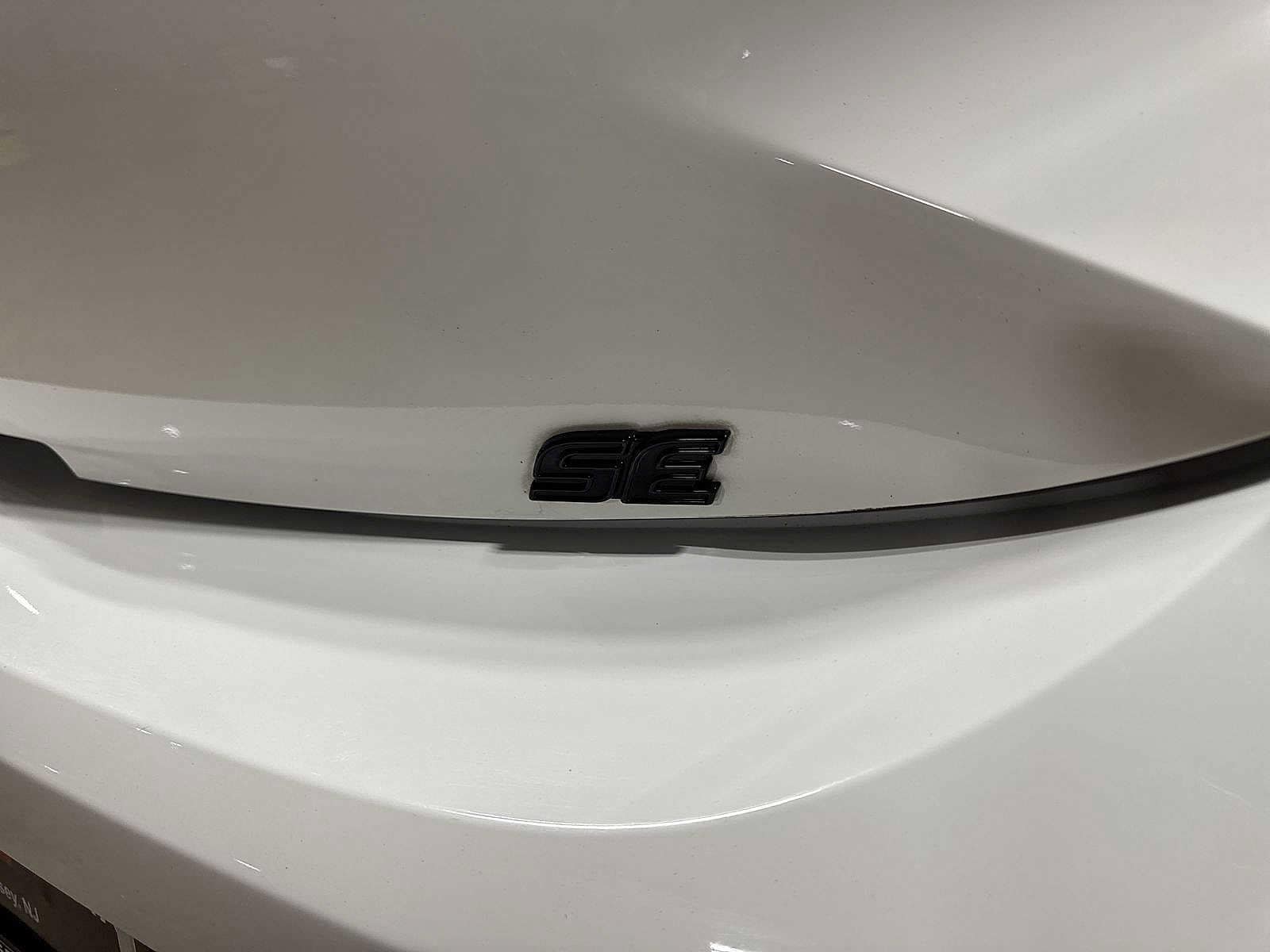 Thumbnail: 2023 Toyota Corolla - 25