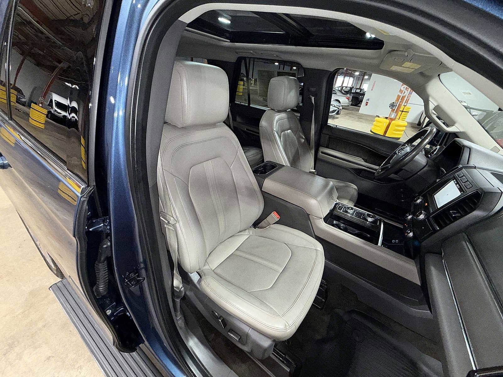 Thumbnail: 2018 Ford Expedition - 15