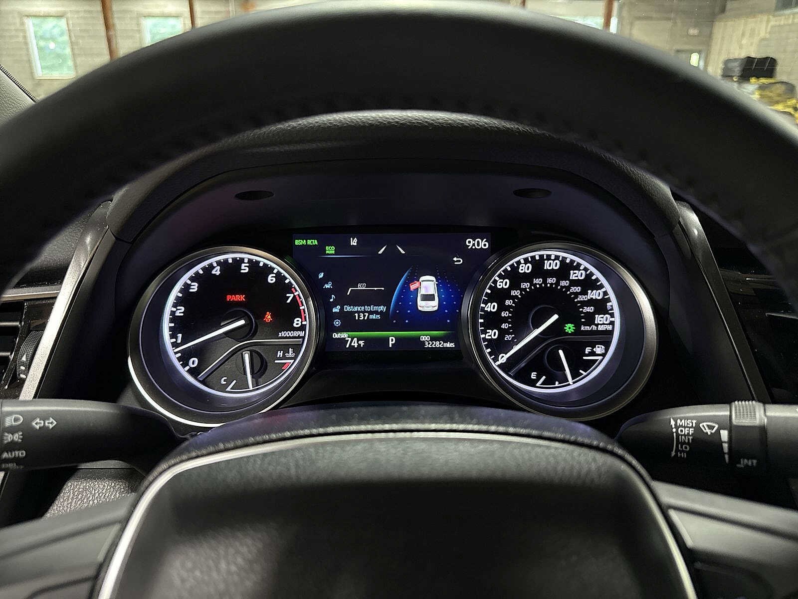 Thumbnail: 2021 Toyota Camry - 33