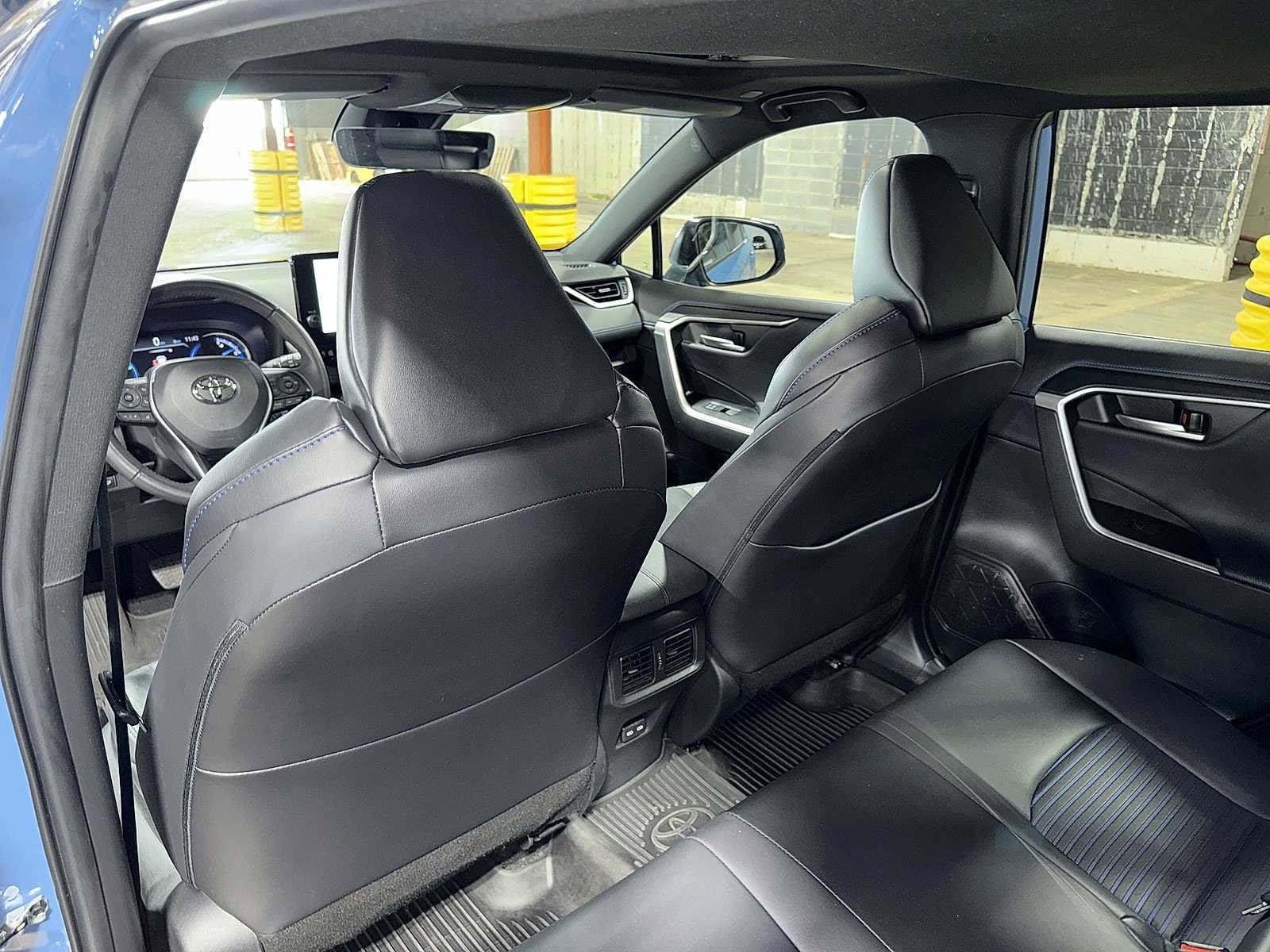 Thumbnail: 2023 Toyota RAV4 - 29