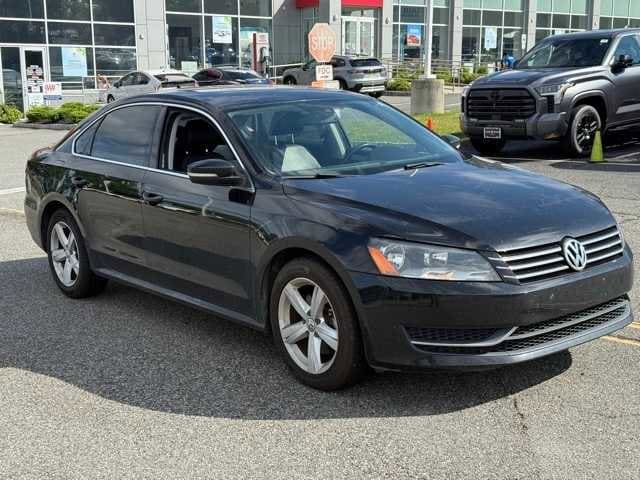 Thumbnail: 2013 Volkswagen Passat - 3