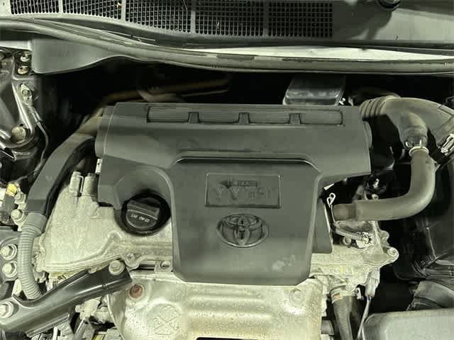 Thumbnail: 2014 Toyota Camry - 27