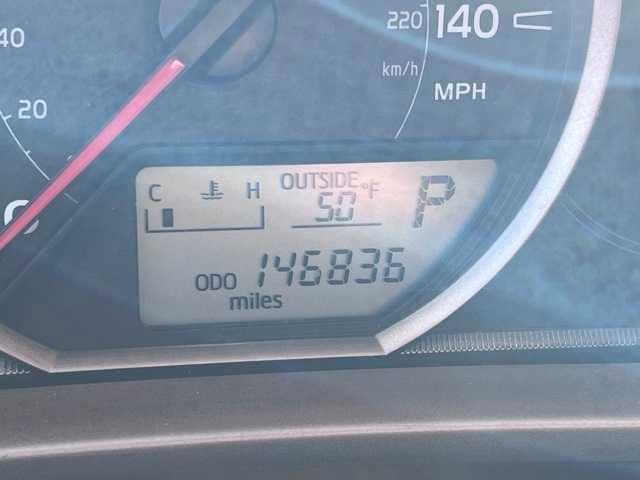 Thumbnail: 2013 Toyota RAV4 - 8