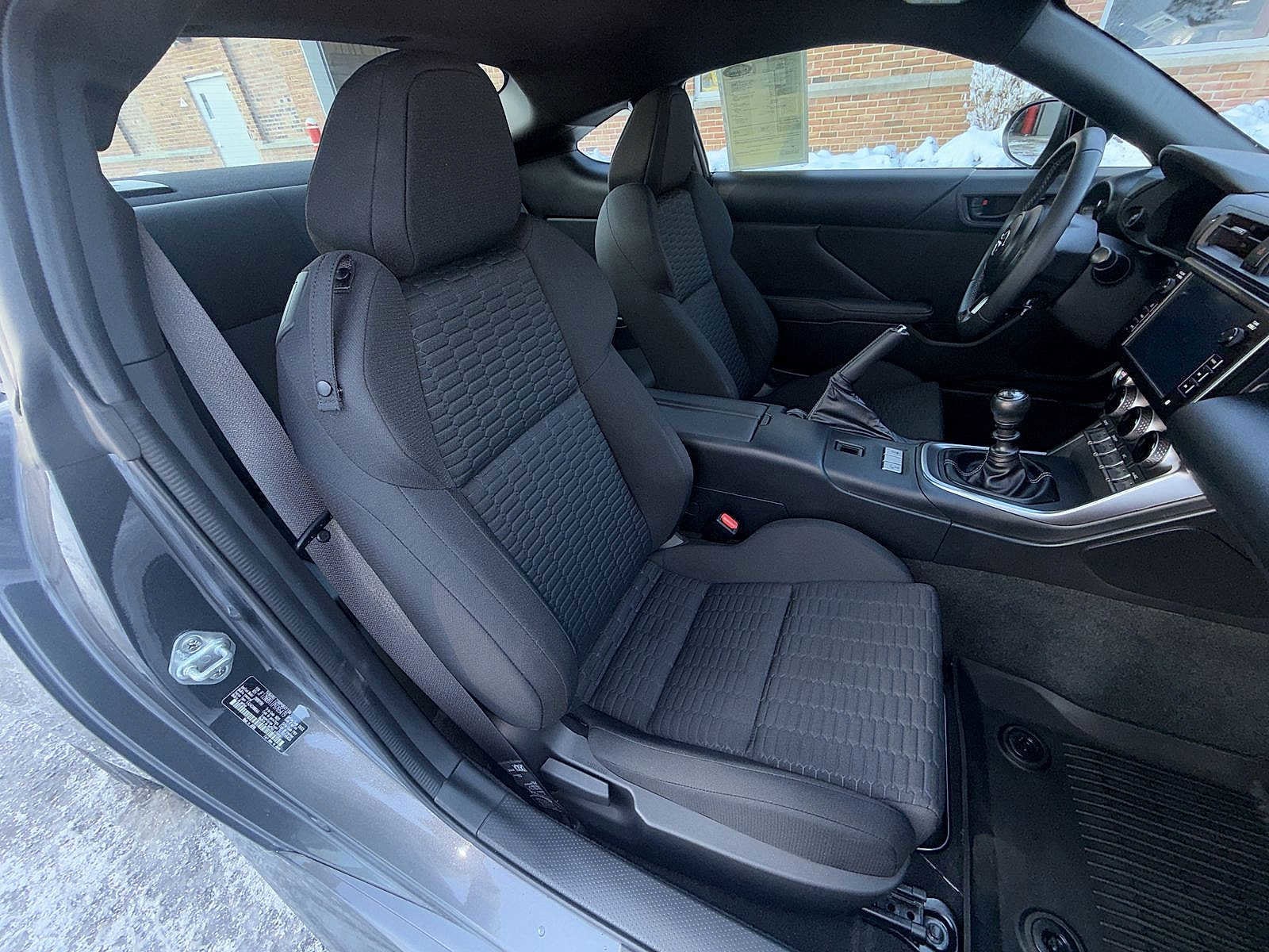 Thumbnail: 2023 Toyota GR86 - 16