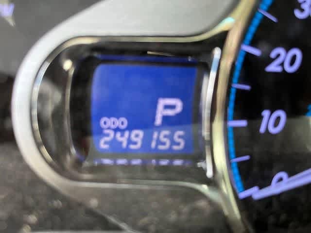 Thumbnail: 2011 Toyota Sienna - 8